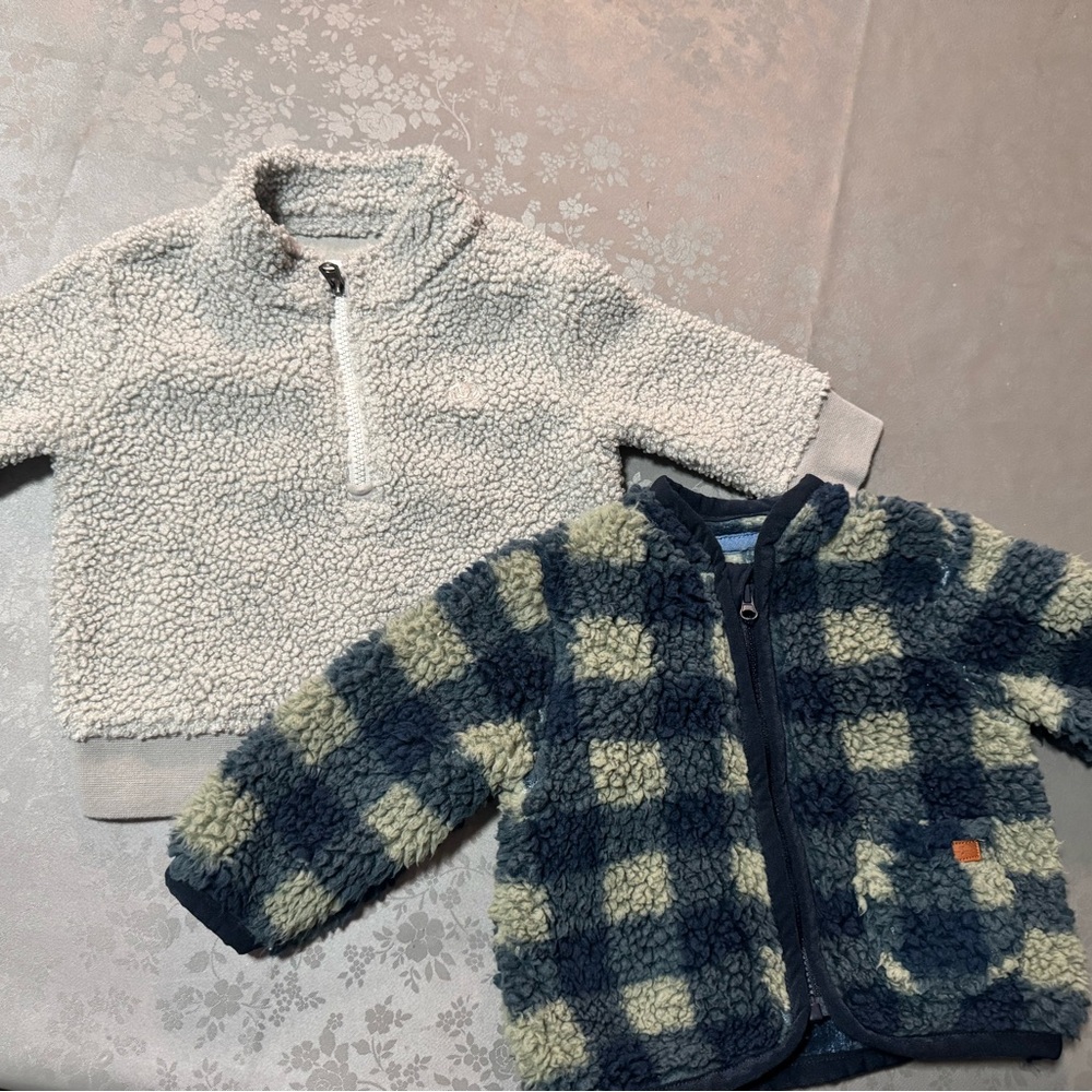 GAP Kids Cream Sherpa Pullover & Navy Green Check Sherpa Jacket